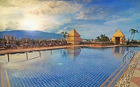 Duangtawan Hotel Chiang Mai 4*